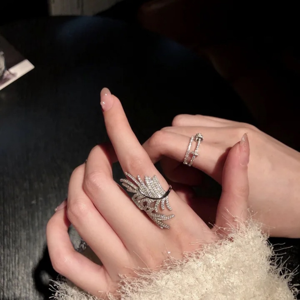 Adjustable Ring - Picture 3 of 4
